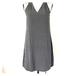 Old Navy Black White Floral Shift Dress